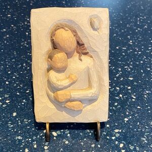 Willow Tree Parent and Child Sculpture in Cream and Tan